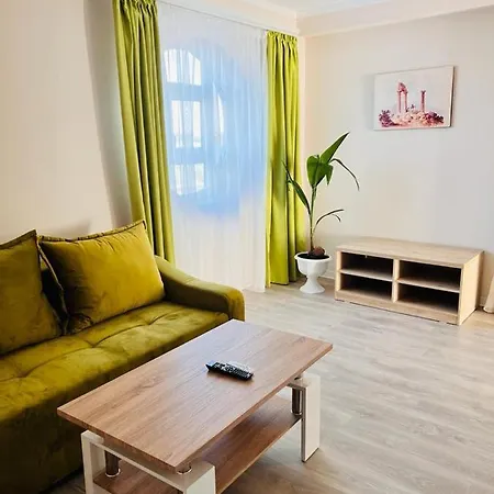 Kir House On The 4*
