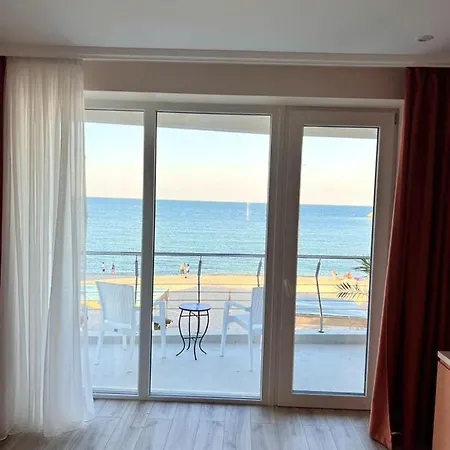 Kir House On The 4* Eforie Nord